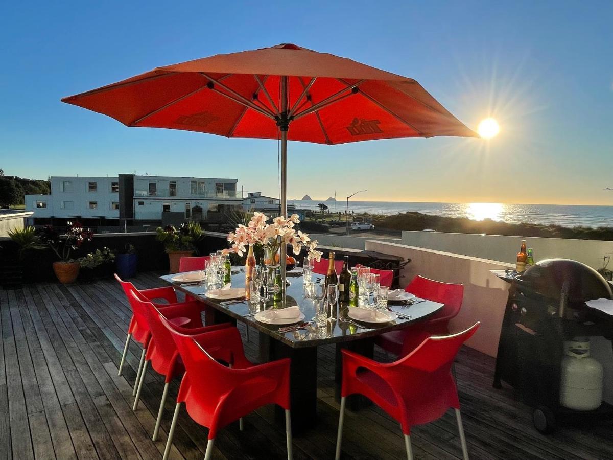 Ocean Front East End Beach House New Plymouth Eksteriør bilde