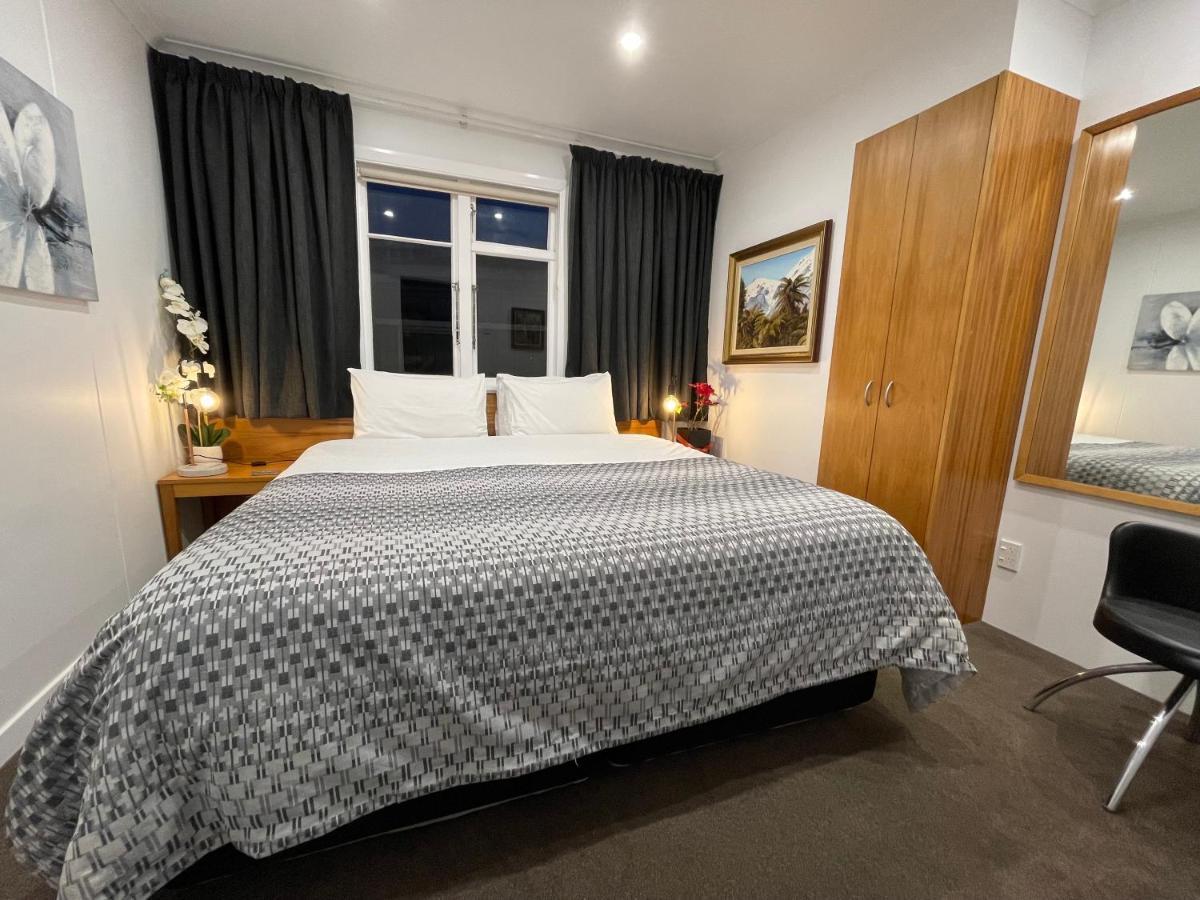 Ocean Front East End Beach House New Plymouth Eksteriør bilde