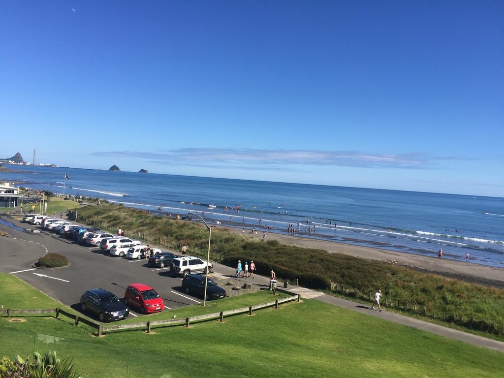 Ocean Front East End Beach House New Plymouth Eksteriør bilde